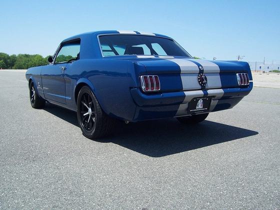 1965 Mustang: Rear view